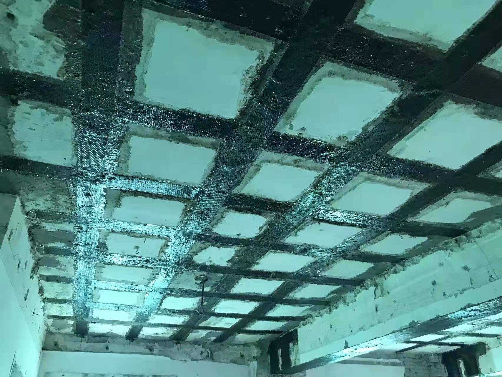 桥西粘碳纤维布施工工艺